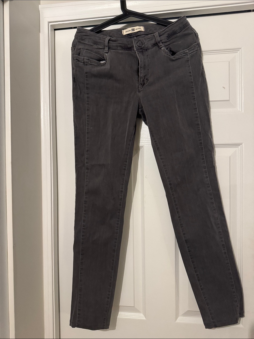 RIANI Slim Skinny Jeans in Charcoal Gray